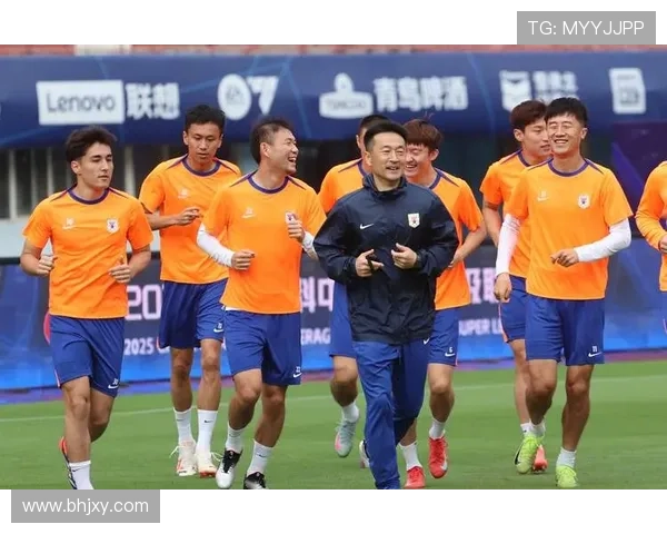 国家队力克强敌挺进决赛创近十年最佳战绩与球迷共同见证辉煌时刻